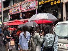 -BHC炸鸡(明洞总店)