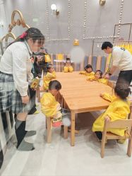 -奈尔宝家庭中心·亲子餐厅(鄞州万达店)