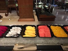 自助取餐区-西双版纳洲际度假酒店-海鲜傣味烧烤·侬香全日制餐厅