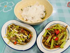 韭黄炒牛肉-刘氏三和面馆