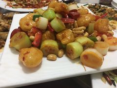 -烁佳海鲜大馅饺子