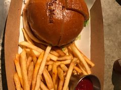 鹅肝牛肉汉堡-Cooking Man(中懋天地店)