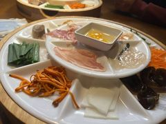 -芸南道·过桥米线(昆明老街旗舰店)