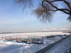 -人民防洪胜利纪念塔