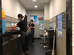 -必胜客(证大大拇指店)