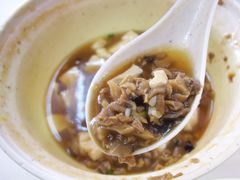 东阳沃豆腐-咬不得高祖生煎·简餐(高银街店)