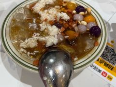 芋圆酒酿冰粉小风车-堂屋糖水店(愚园店)