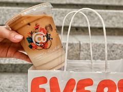 -库迪咖啡(越秀公园地铁站店)