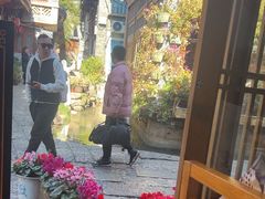 -民食香·腊排骨野生菌美食(木府店)