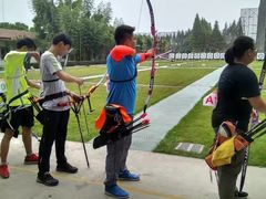 -佰德观岚记羽毛球馆