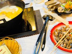 -鲜入围煮花胶鸡海鲜火锅