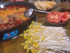 -黄潇洒老火锅(九眼桥宏济巷店)