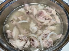 -烹然四季椰子鸡火锅(姚家园万象汇店)