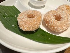 炸虾饼配泰国梅子酱-帕蓝·暹罗料理(大学路店)