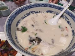 -山外山菜馆(玉泉路店)