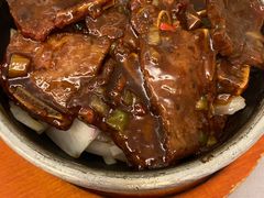 石锅安格斯牛仔骨-狮王府淮扬菜(新街口友谊店)