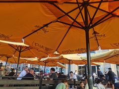 -LENBACH兰巴赫西餐啤酒坊(大连东港店)