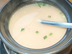 -莲餐厅·湖北菜·潜江小龙虾店(愚园路店)