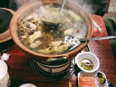 -威邵鸡煲(西华路总店)