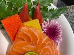 -雍容荟活帝王蟹活龙虾自助(苏宁旗舰店)