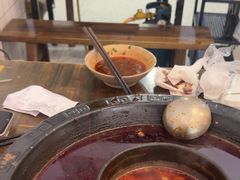 -黄潇洒老火锅(九眼桥宏济巷店)