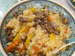 -汗腾格里·风味餐厅(新疆驻京办店)