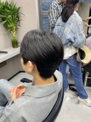 -宫铭烫发染发接发店