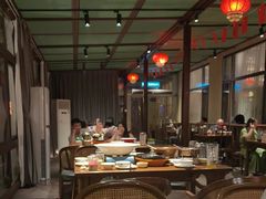 -湘力力小院·鱼汤泡饭(枫林路店)