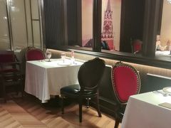 -俄士厨房(环球港店)