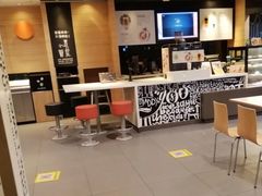 -麦当劳(世界城广场店)