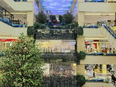 -赛格国际购物中心(小寨店)