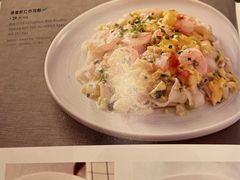 -港丽餐厅(高德置地店)