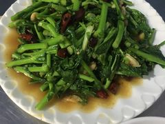 -石屏老字号4号包浆豆腐美食城(泼水广场店)
