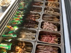 自助取餐区-万记麻辣烫国展总店
