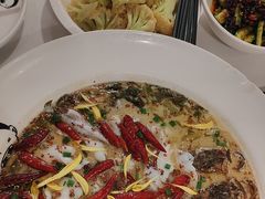 -江渔儿酸菜鱼(万科东荟城店)