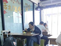 -李先生牛肉面大王(郑州火车站西广场2店)