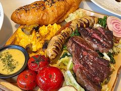 -Mark&Mars Restaurant