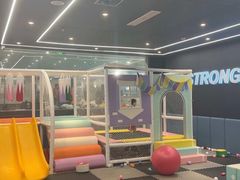 -小蓝鲸游泳培训基地(石景山店)