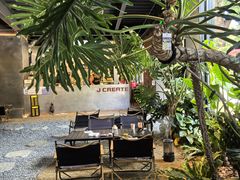 -J Create城市露营咖啡·简餐·宠物(上海动物园店)