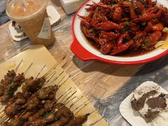 -郑记•不夜城烧烤•龙虾•虾蟹(黄鹤楼店)