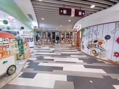 -百联临沂购物中心(临沂路店)