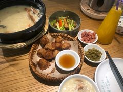 -潮粥荟·潮汕砂锅粥(朝阳大悦城店)