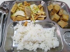-深圳大学城荔园一食堂(校园路)