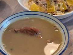 -明本湛江鸡•海鲜小厨(陈家祠店)