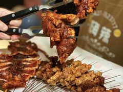 -嗨辣小聚·盘锦河蟹·海鲜烧烤龙虾(盘锦十年好店)
