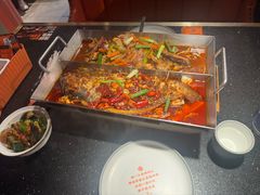 -鸣记脆皮烤鱼·海鲜烤鱼(亿合城店)