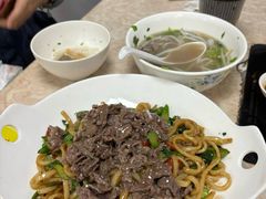 -华威达牛庄(黄埔大道西店)