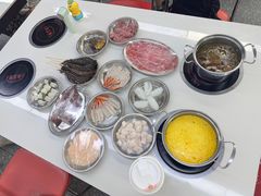 -朱富贵火锅(金融街万达店)