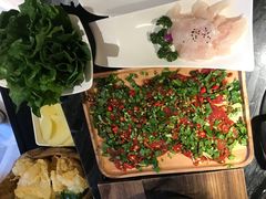 -热火朝天鲜切牛肉火锅(南强街巷店)