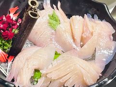 -老房老舍重庆火锅(假日城市店)